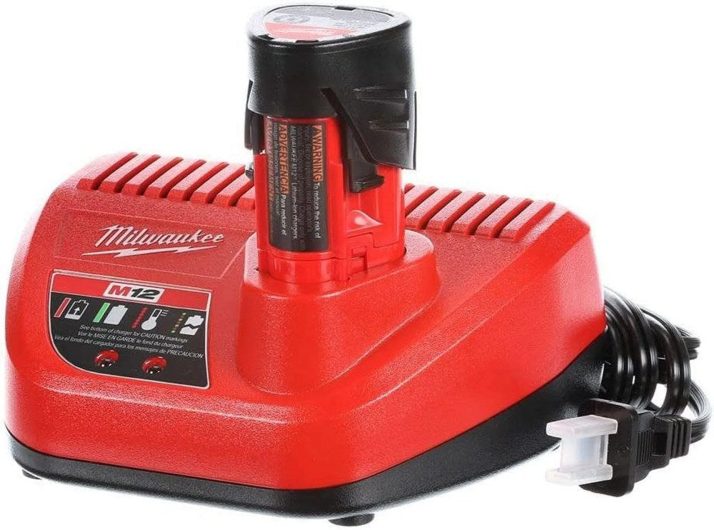 Milwaukee M12 12-Volt 3/8-in Cordless Lithium-Ion Ratchet Kit With Tool Bag