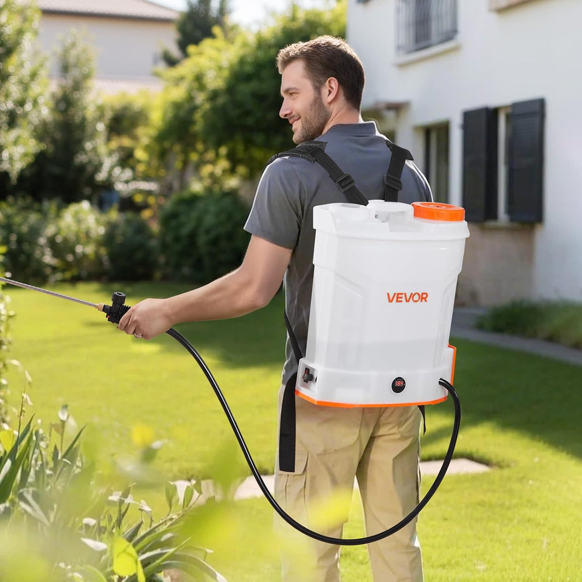 VEVOR Battery Powered Backpack Sprayer 3.2 Gal, Powerful Electric Sprayer, Weed Sprayer for Garden and Lawn, Adjustable 0-90 PSI, 2 Retractable Wands
