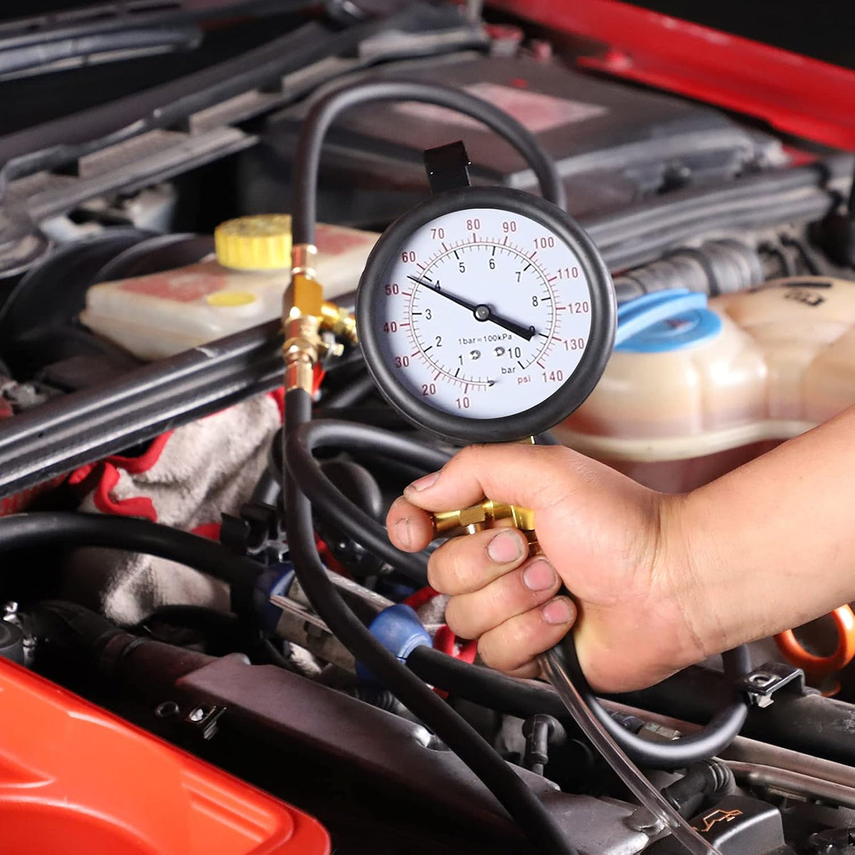BETOOLL Pro Fuel Injection Pressure Tester Kit Gauge 0-140 PSI