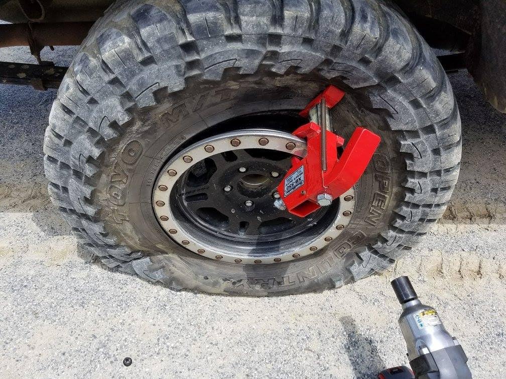 XB-550i HD Bead Breaker MADE-IN-USA for Tractor/OTR/Commercial/Industrial Tires