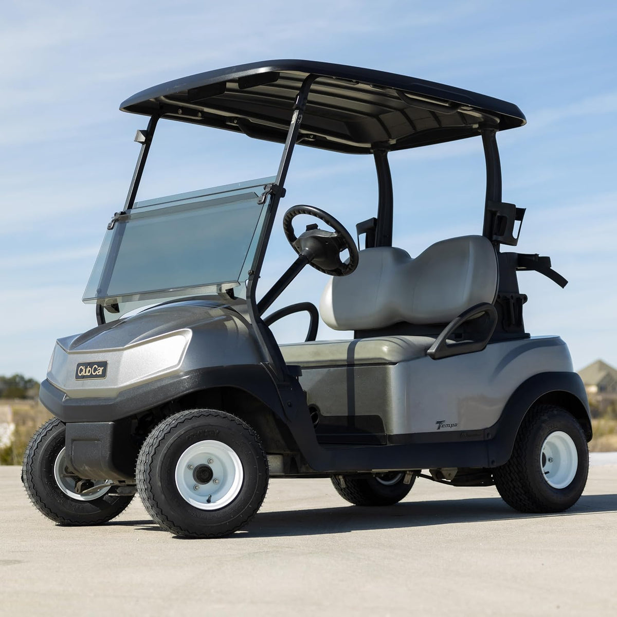 8" Steel Golf Cart Wheels Glossy White and Arisun Turf Sail (18/8.5-8) Golf Cart Tires - Set of Four