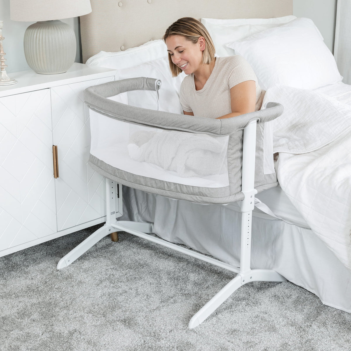 Baby Delight Beside Me Serenity Bassinet and Bedside Sleeper, Pebble Grey