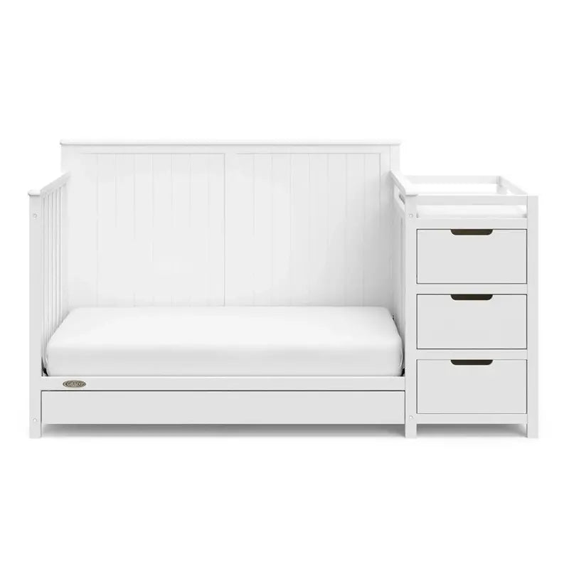 Graco Hadley 5-in-1 Convertible Crib With Changing Table And Storage Drawer - 04586-701